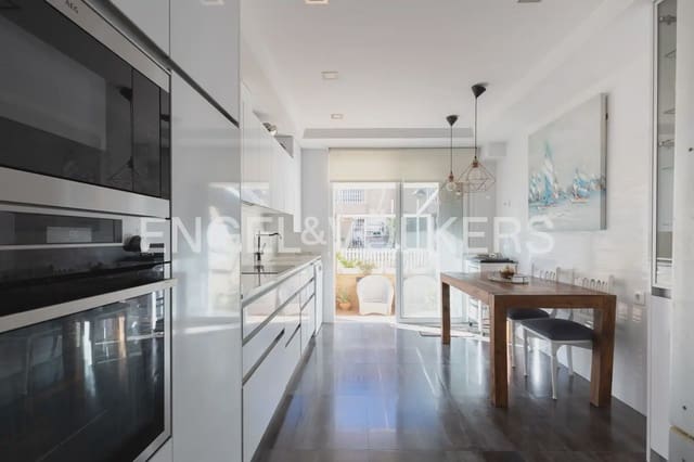 7 soverom Rekkehus til salgs i Alboraya / Alboraia med garasje - € 1 200 000 (Ref: 10180849)