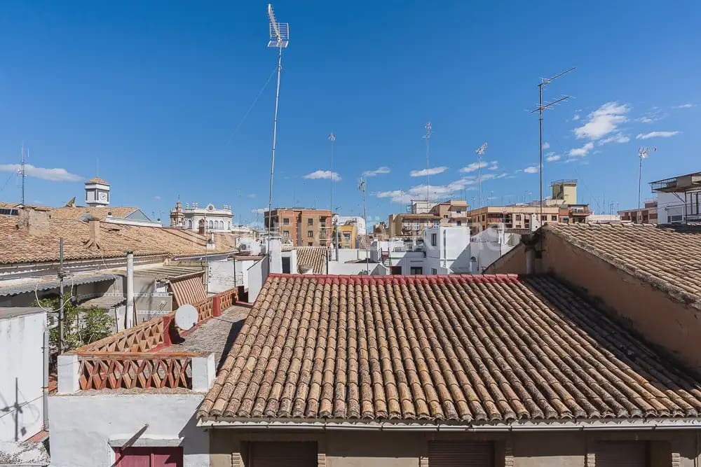4 bedroom Townhouse for rent in Quart de Poblet with garage - € 1,980 (Ref: 10180850)