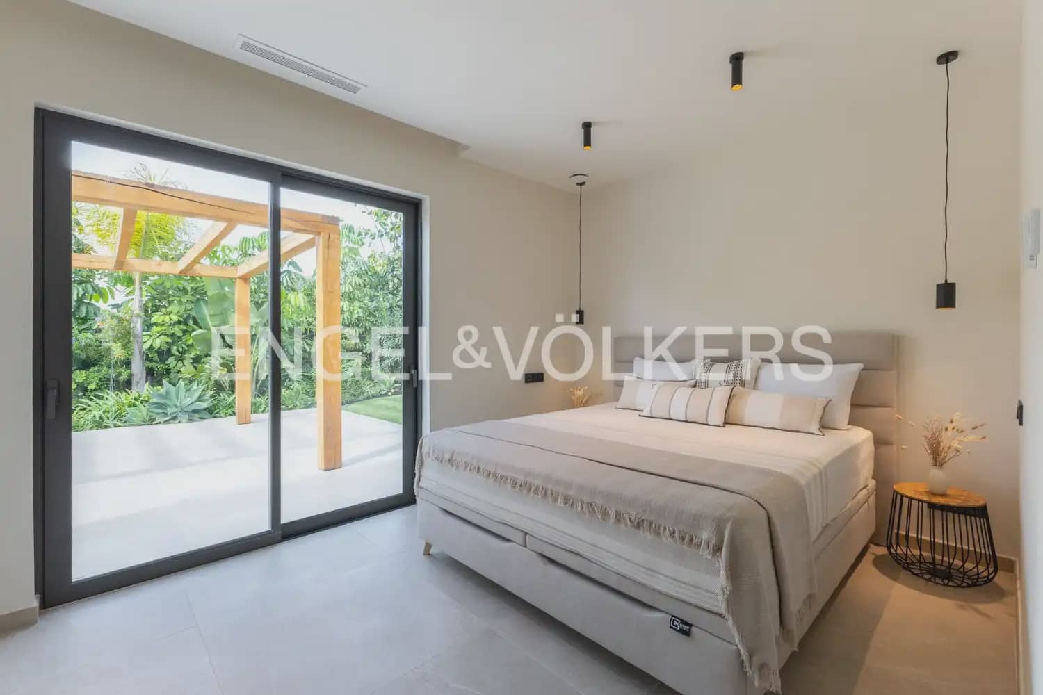 4 sovrum Villa till salu i Javea / Xabia med pool garage - 1 749 000 € (Ref: 10182053)