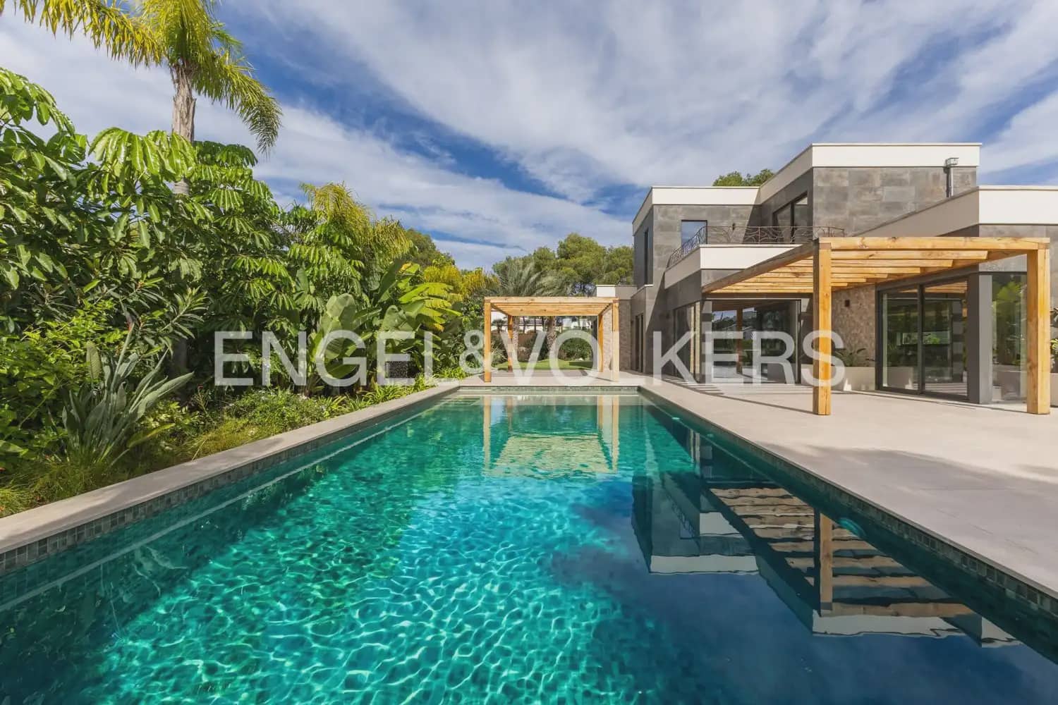 4 sovrum Villa till salu i Javea / Xabia med pool garage - 1 749 000 € (Ref: 10182053)