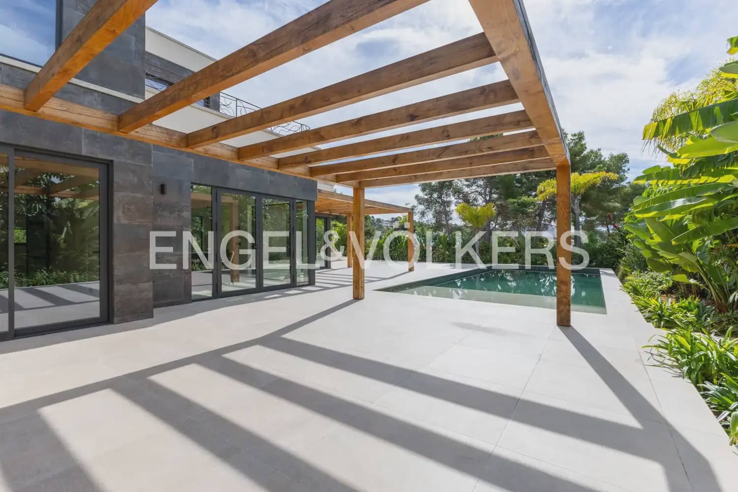 4 sovrum Villa till salu i Javea / Xabia med pool garage - 1 749 000 € (Ref: 10182053)