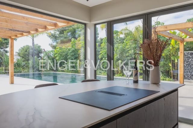4 sovrum Villa till salu i La Granadella  - Costa Nova, Javea / Xàbia med pool garage - 1 749 000 € (Ref: 10182053)