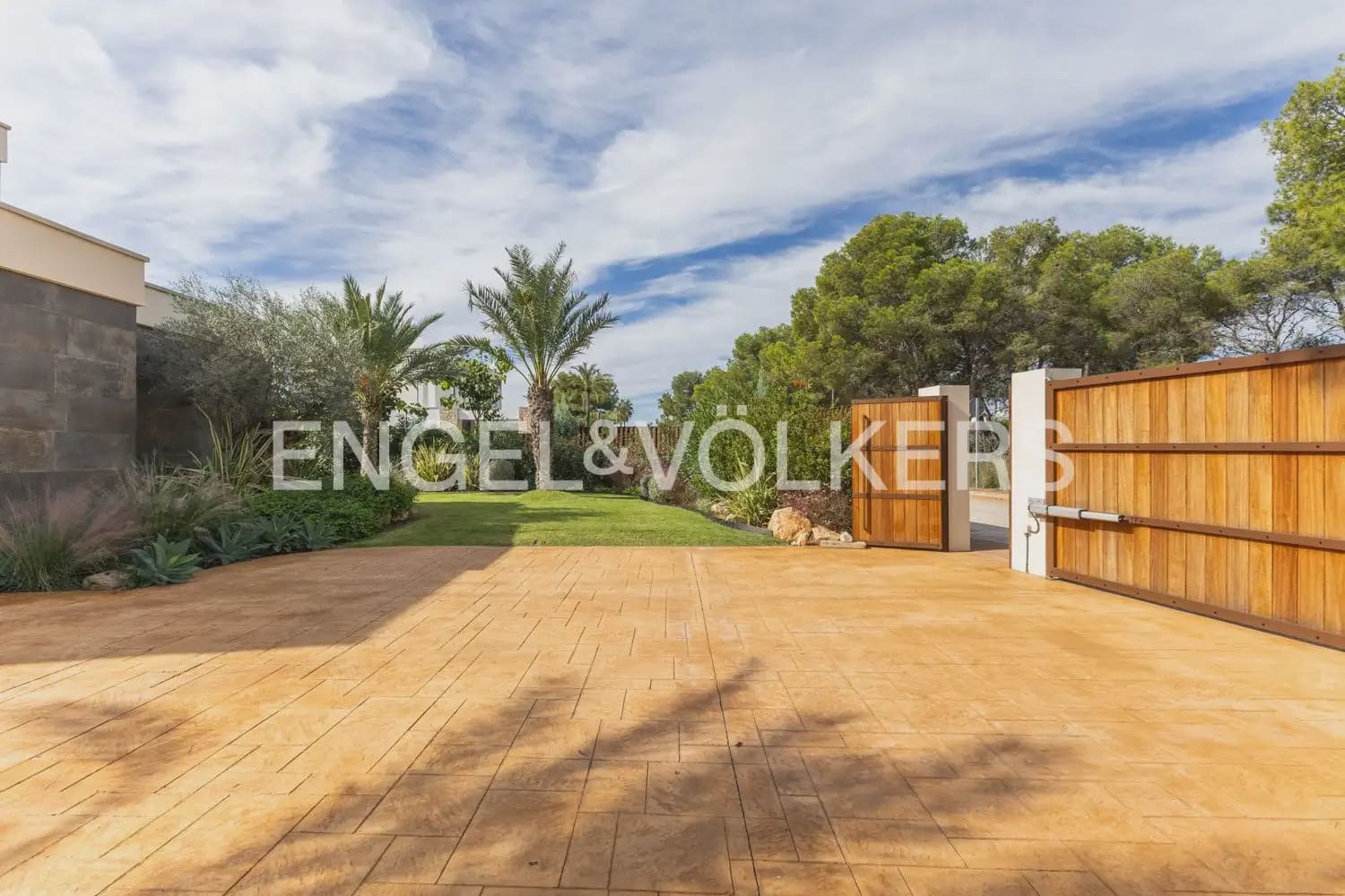 4 sovrum Villa till salu i Javea / Xabia med pool garage - 1 749 000 € (Ref: 10182053)