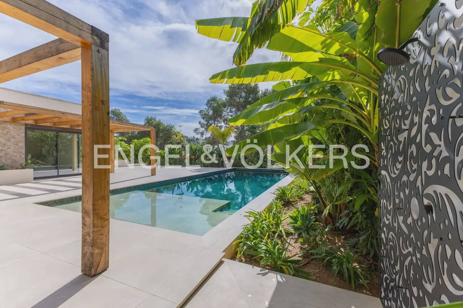 4 sovrum Villa till salu i Javea / Xabia med pool garage - 1 749 000 € (Ref: 10182053)