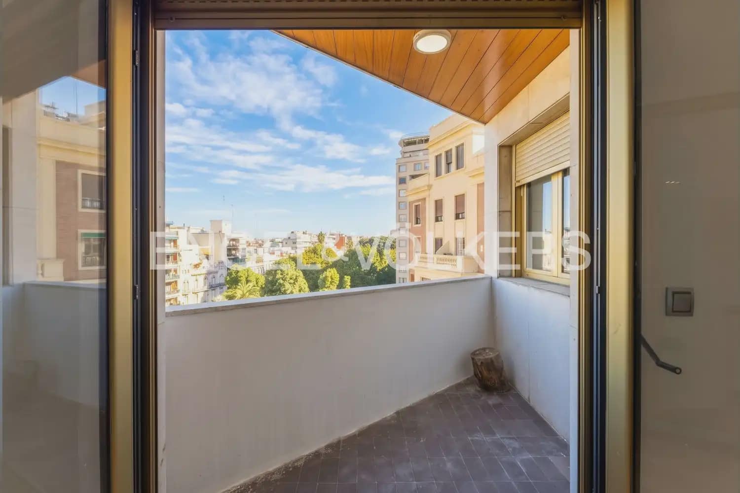 4 soverom Leilighet til leie i Valencia by med garasje - € 2 600 (Ref: 10182175)