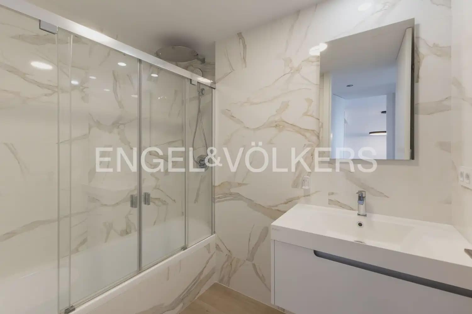 2 quarto Apartamento para arrendar em Sagunto / Sagunt com piscina garagem - 2 750 € (Ref: 10182176)