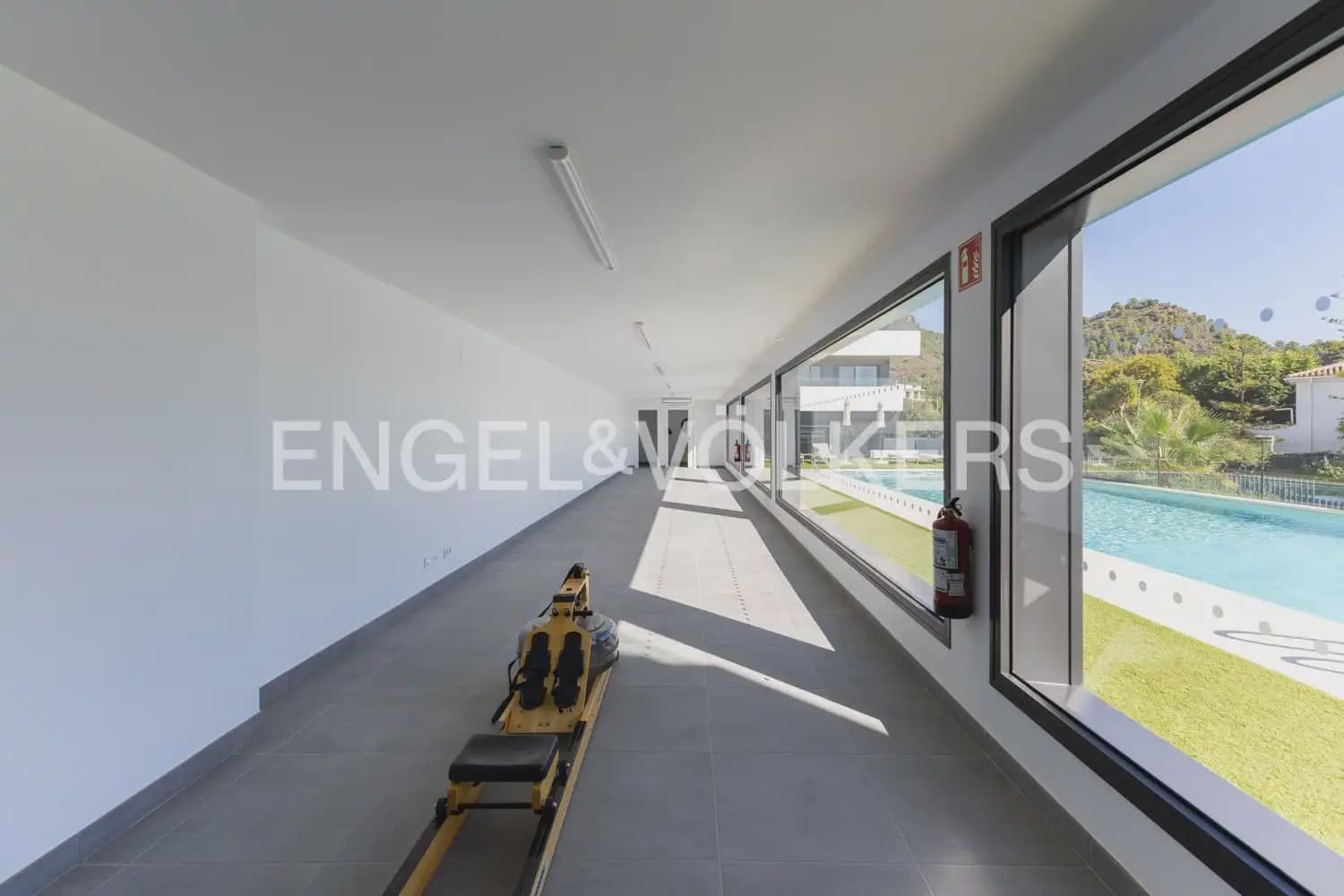 2 quarto Apartamento para arrendar em Sagunto / Sagunt com piscina garagem - 2 750 € (Ref: 10182176)