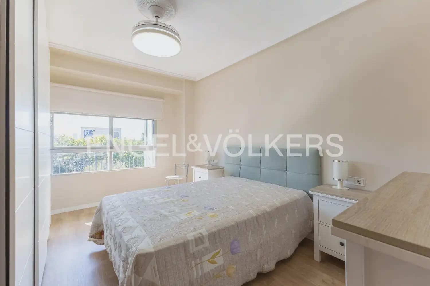4 slaapkamer Flat te koop in Valencia stad - € 305.000 (Ref: 10182177)