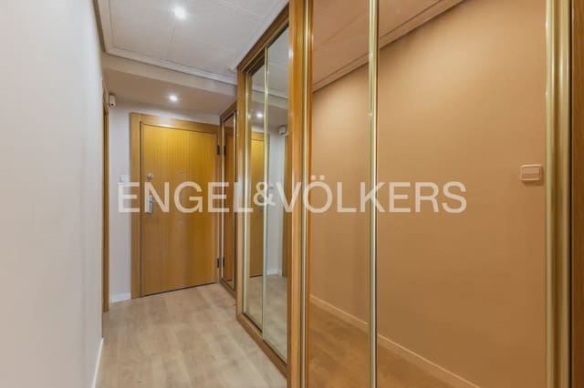 4 slaapkamer Flat te koop in L'Hort de Senabre, Valencia stad - € 305.000 (Ref: 10182177)
