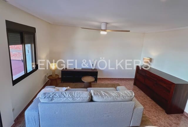 2 soverom Leilighet til leie i Moncada med garasje - € 1 350 (Ref: 10182178)