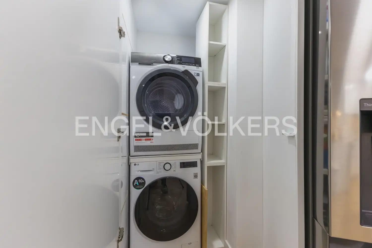 3 bedroom Flat for sale in Valencia city with garage - € 575,000 (Ref: 10182276)