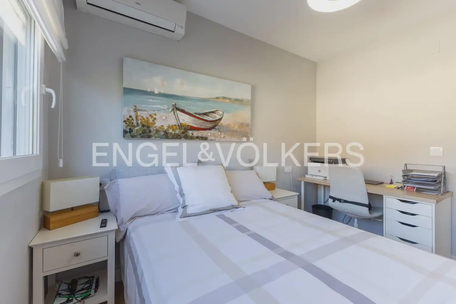 3 bedroom Flat for sale in Valencia city with garage - € 575,000 (Ref: 10182276)