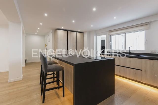 4 slaapkamer Flat te koop in Mestalla, Valencia stad - € 640.000 (Ref: 10183600)