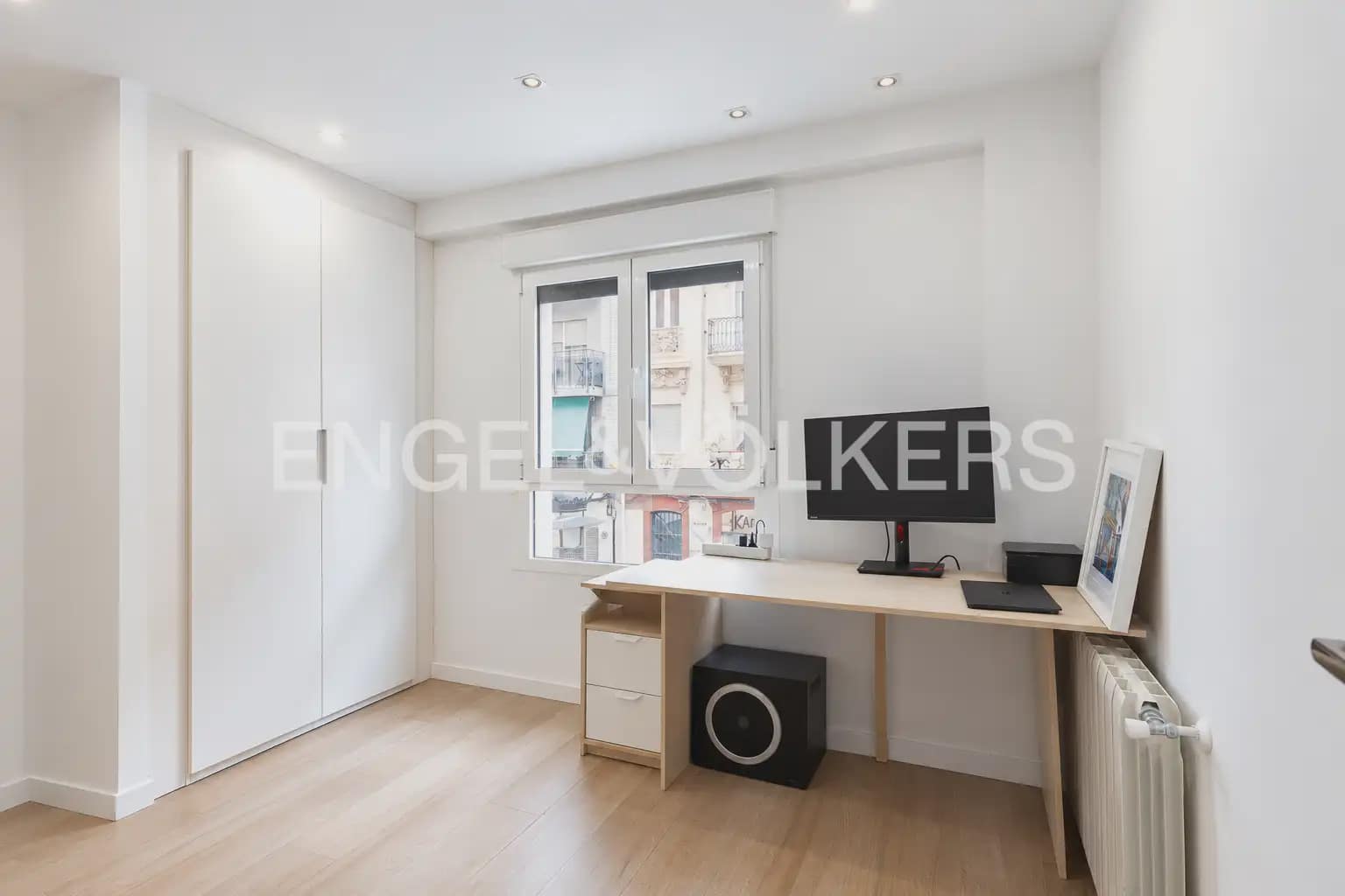 4 slaapkamer Flat te koop in Valencia stad - € 640.000 (Ref: 10183600)