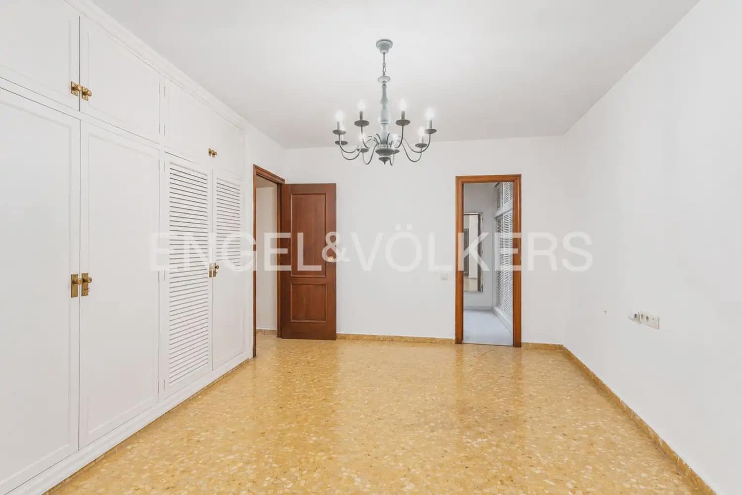 5 quarto Apartamento para venda em Valencia cidade com garagem - 600 000 € (Ref: 10183763)