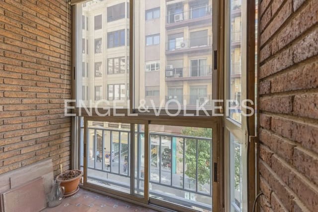 5 quarto Apartamento para venda em Sant Francesc, Valência cidade com garagem - 600 000 € (Ref: 10183763)
