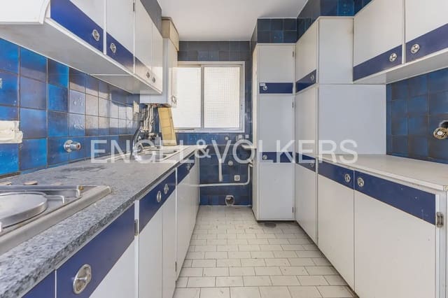 4 slaapkamer Flat te koop in La Roqueta, Valencia stad met garage - € 500.000 (Ref: 10183764)