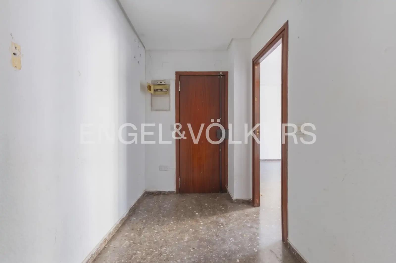 4 slaapkamer Flat te koop in Valencia stad met garage - € 500.000 (Ref: 10183764)