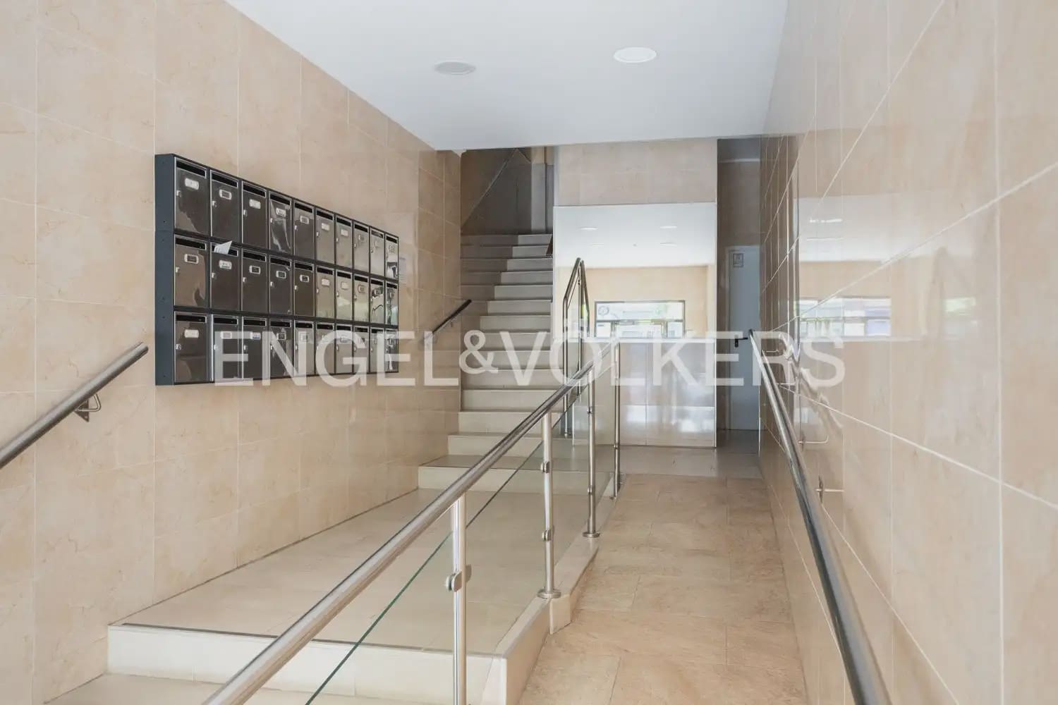 2 sypialnia Penthouse na sprzedaż w Miasto Walencja - 235 000 € (Ref: 10183765)