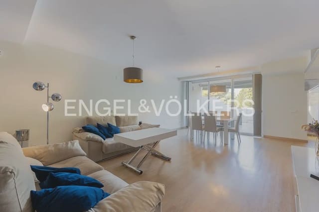 6 soverom Rekkehus til salgs i San Antonio de Benagéber med svømmebasseng garasje - € 520 000 (Ref: 10183766)