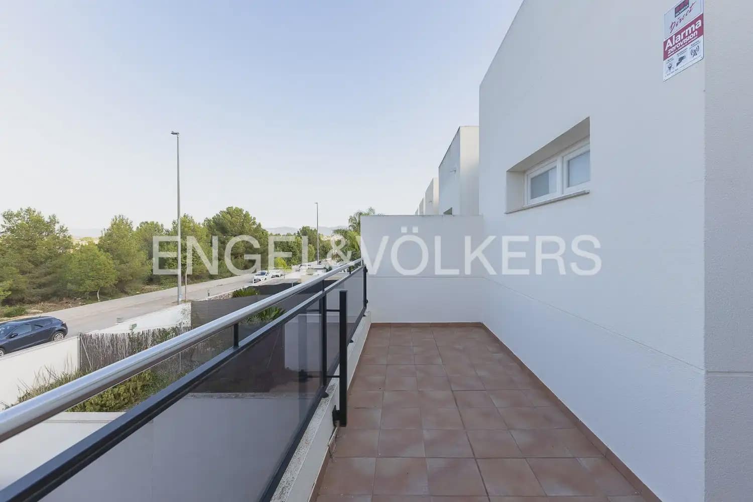 6 soverom Rekkehus til salgs i San Antonio de Benageber med svømmebasseng garasje - € 520 000 (Ref: 10183766)