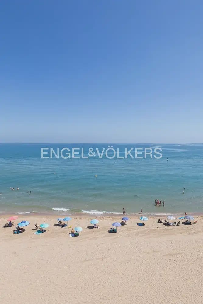 3 bedroom Flat for sale in Tavernes de la Valldigna with garage - € 300,000 (Ref: 10183767)