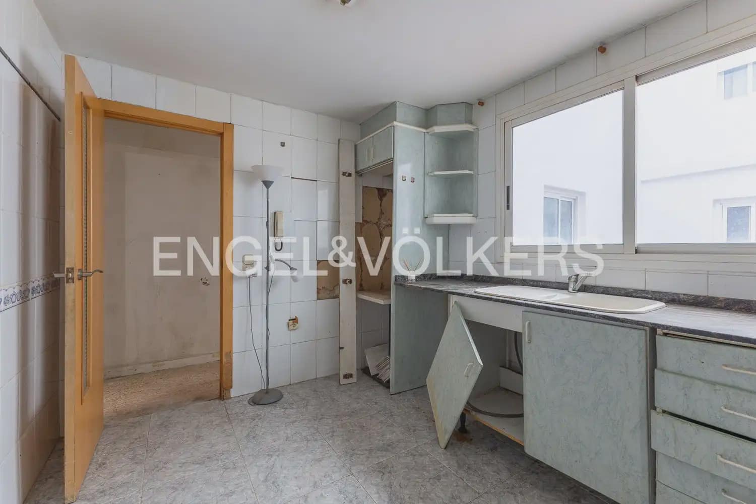 4 slaapkamer Flat te koop in Mislata - € 220.000 (Ref: 10183768)