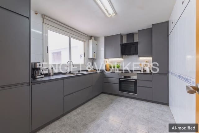 4 slaapkamer Flat te koop in Mislata - € 220.000 (Ref: 10183768)
