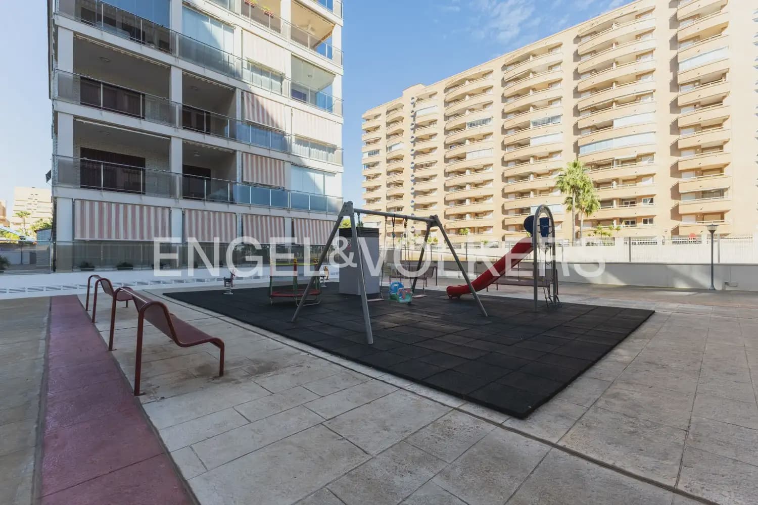 2 sypialnia Mieszkanie na sprzedaż w Oropesa  z basenem - 180 000 € (Ref: 10183935)