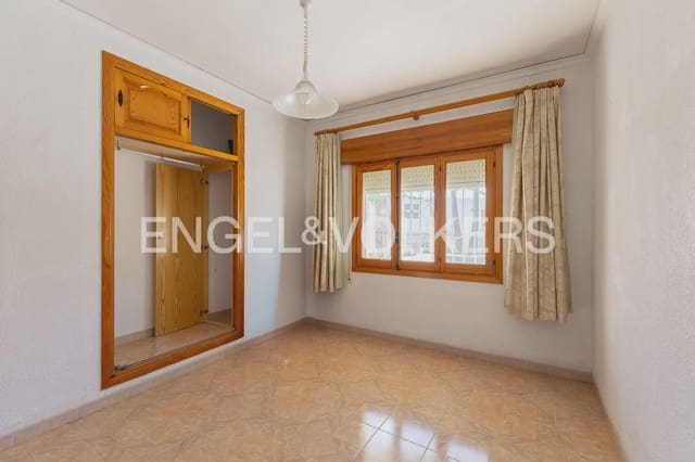 Finca/Casa Rural de 8 habitaciones en La Font d'En Carròs en venta con piscina garaje - 500.000 € (Ref: 10183938)