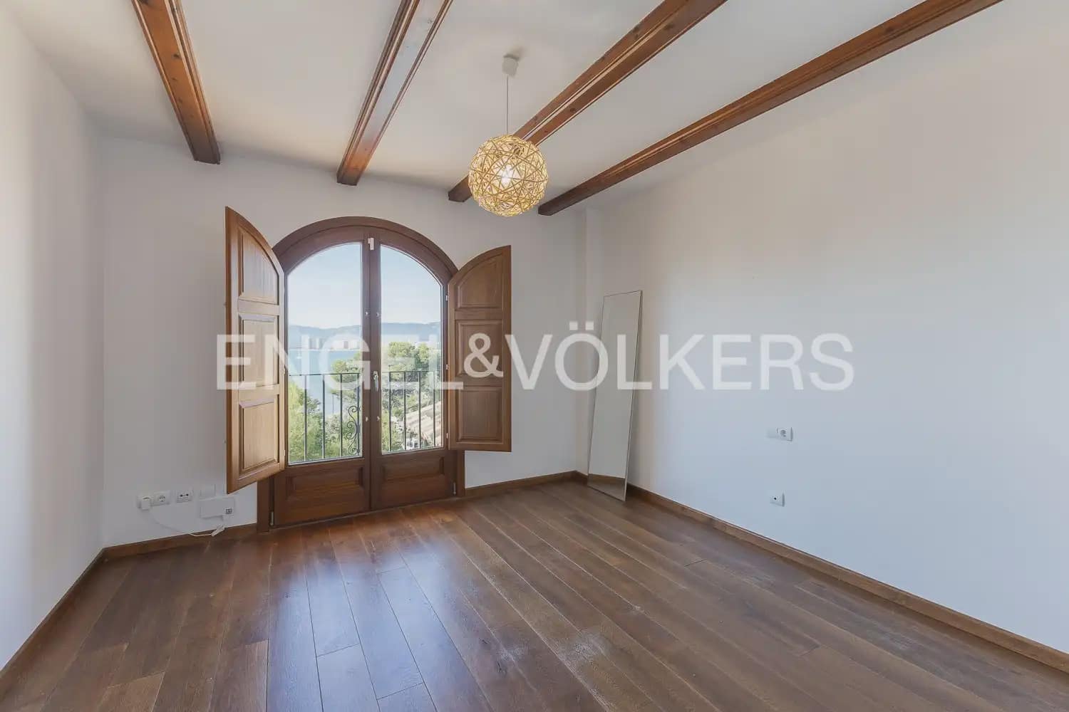 Chalet de 5 habitaciones en Cullera en venta con piscina garaje - 2.350.000 € (Ref: 10185197)