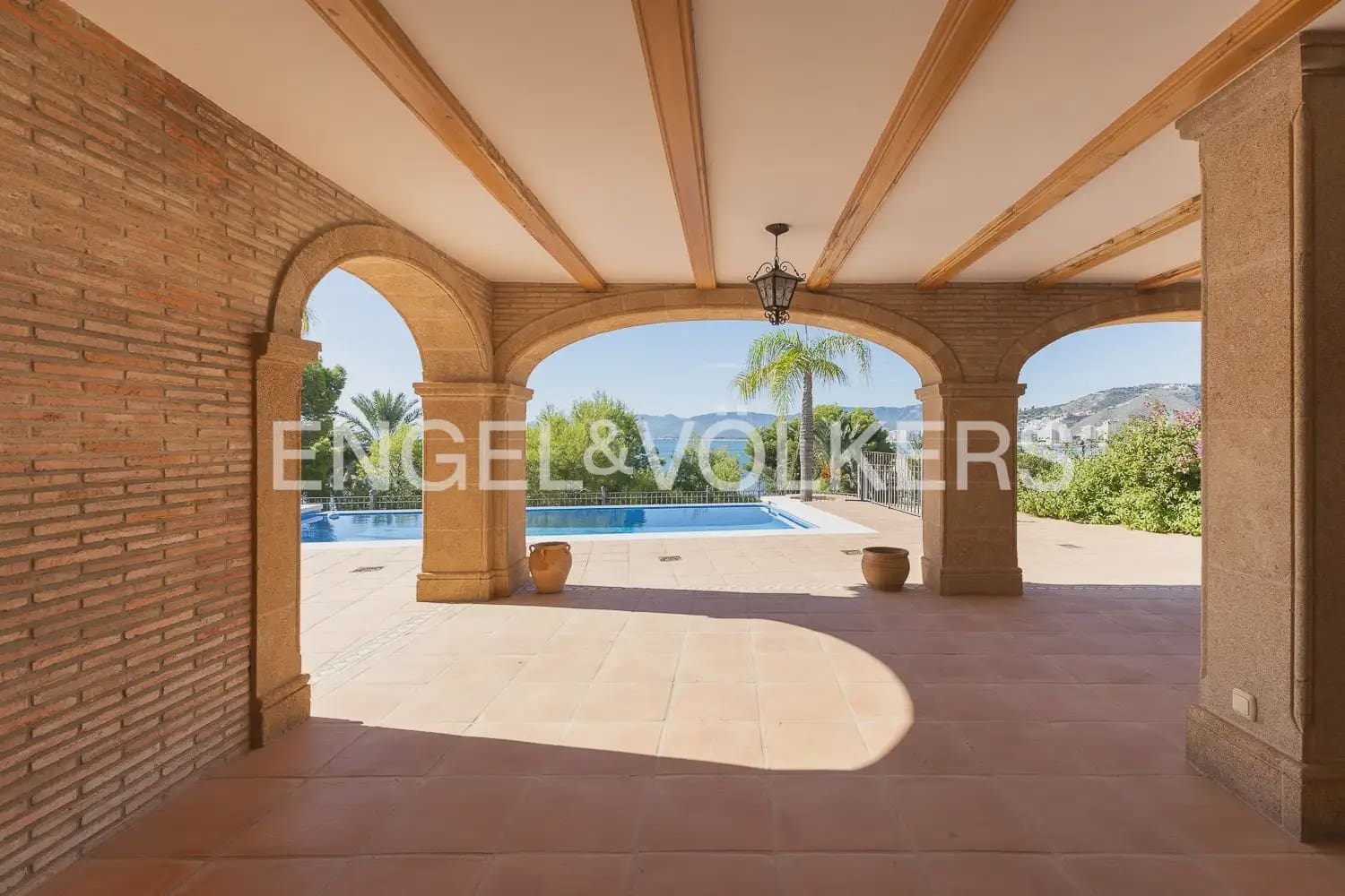 Chalet de 5 habitaciones en Cullera en venta con piscina garaje - 2.350.000 € (Ref: 10185197)