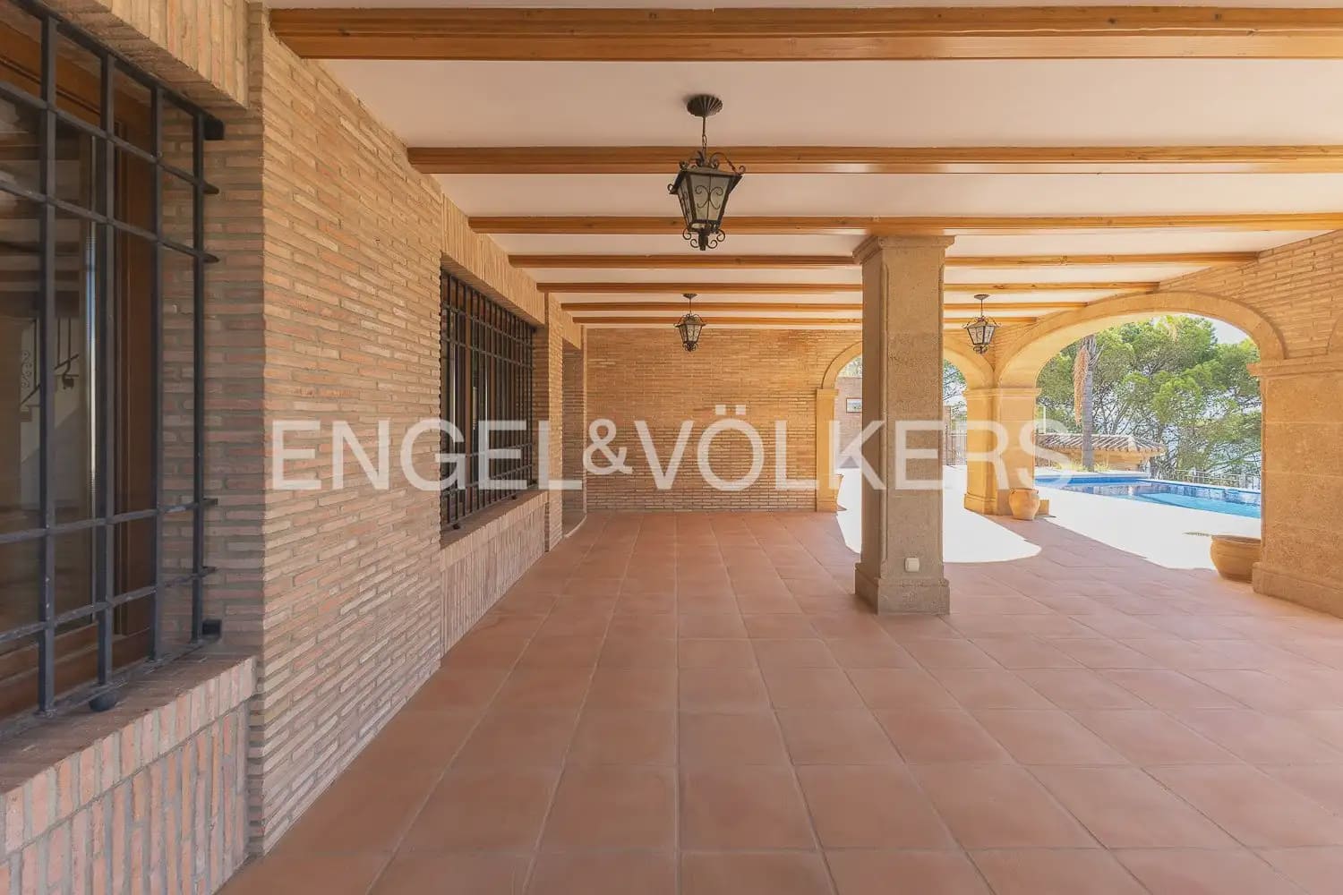 Chalet de 5 habitaciones en Cullera en venta con piscina garaje - 2.350.000 € (Ref: 10185197)