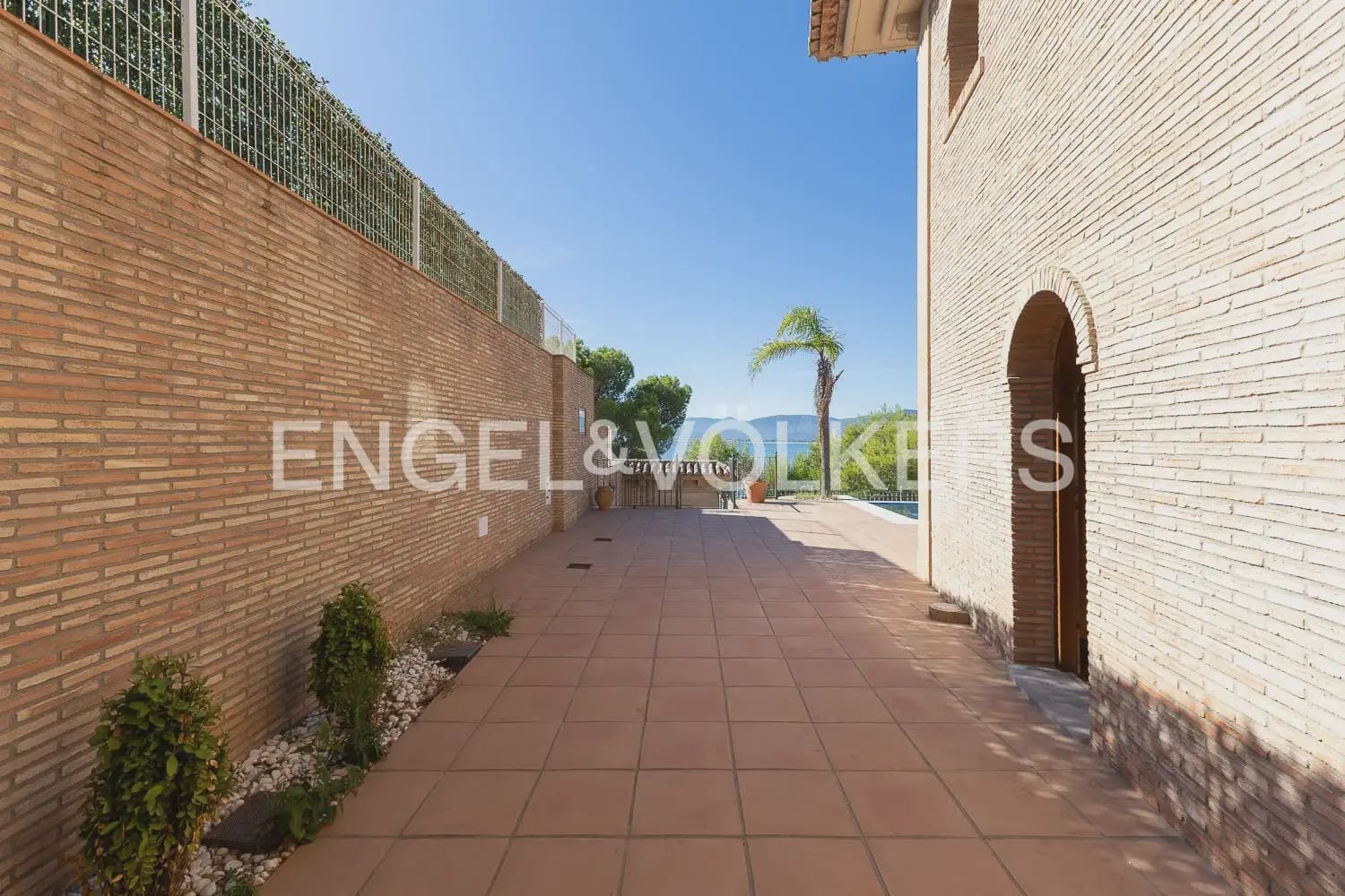 Chalet de 5 habitaciones en Cullera en venta con piscina garaje - 2.350.000 € (Ref: 10185197)