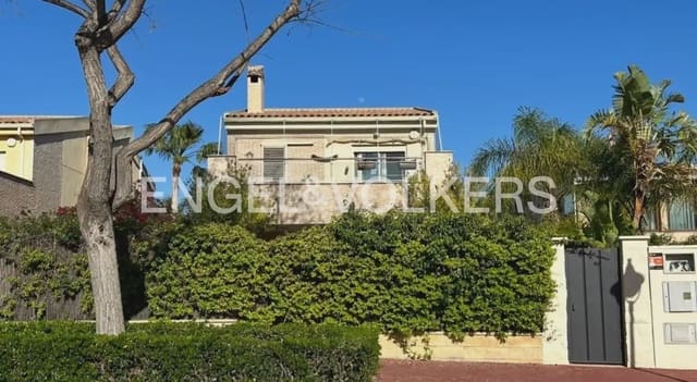 5 Zimmer Villa zu vermieten in Bétera mit Garage - 4.200 € (Ref: 10185199)