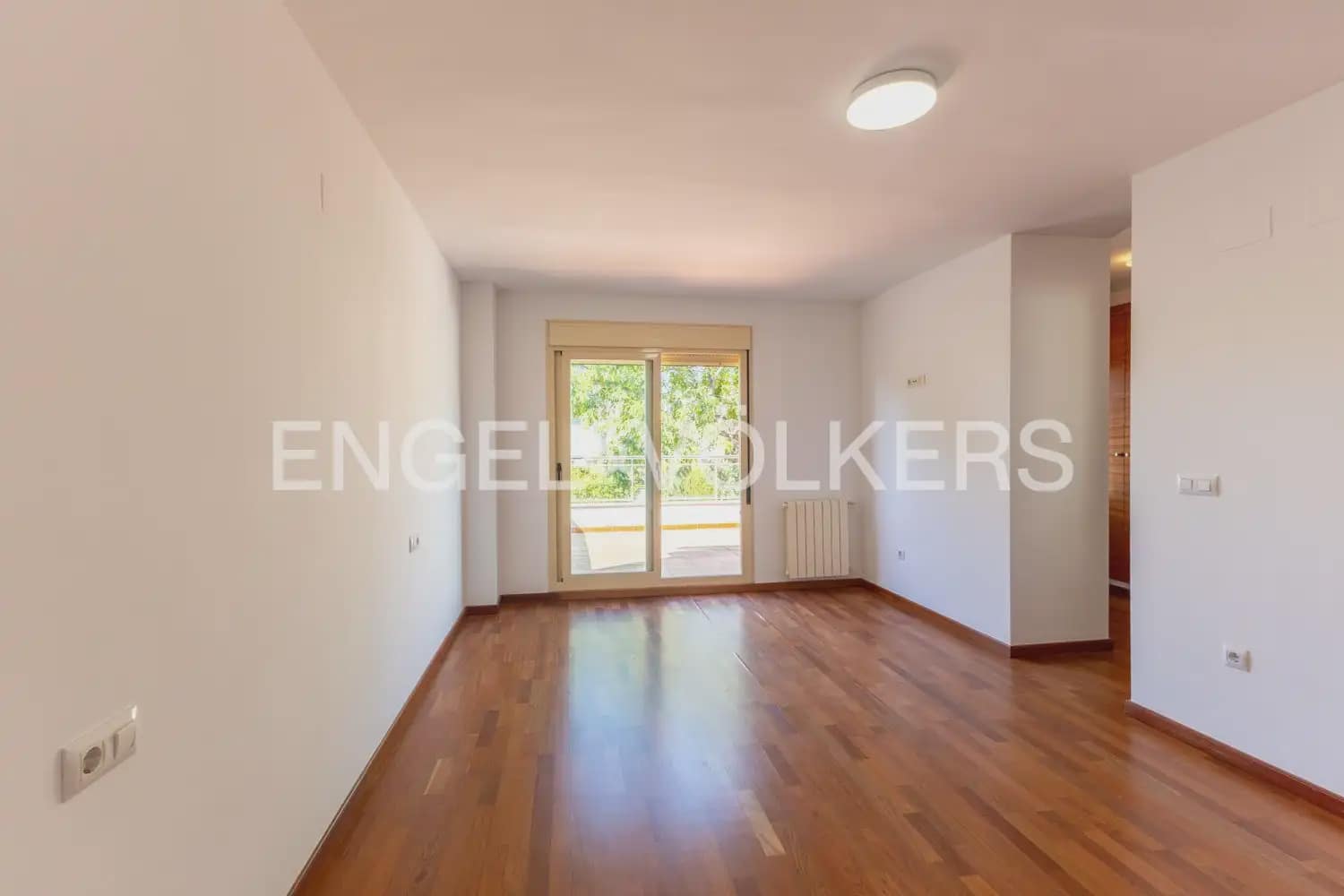 5 sypialnia Willa do wynajęcia w Betera z garażem - 4 200 € (Ref: 10185199)