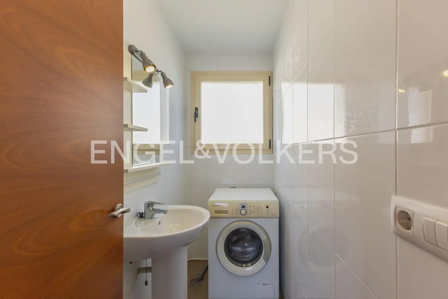 5 sypialnia Willa do wynajęcia w Betera z garażem - 4 200 € (Ref: 10185199)