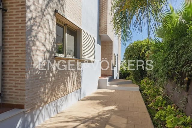 5 Zimmer Villa zu vermieten in Bétera mit Garage - 4.200 € (Ref: 10185199)