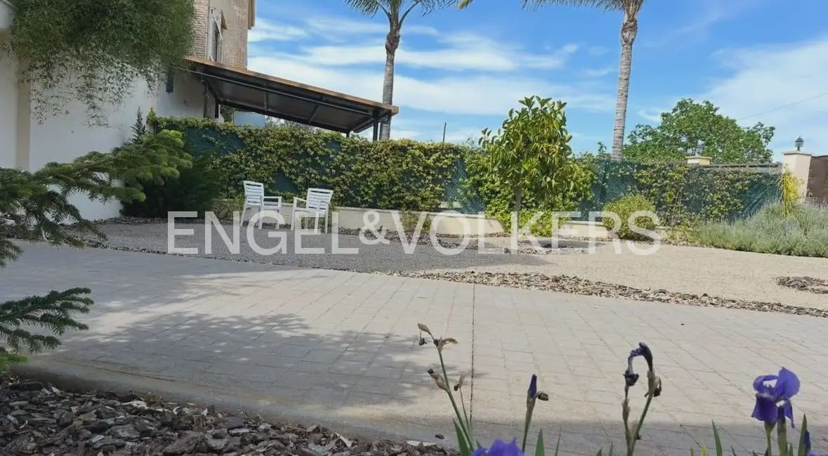 5 sypialnia Willa do wynajęcia w Betera z garażem - 4 200 € (Ref: 10185199)