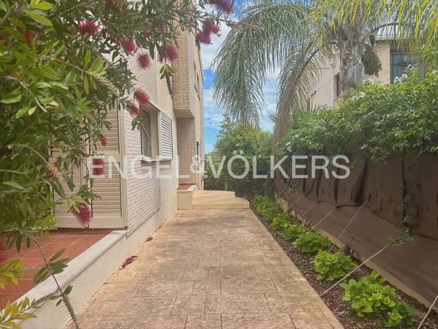 5 Zimmer Villa zu vermieten in Bétera mit Garage - 4.200 € (Ref: 10185199)