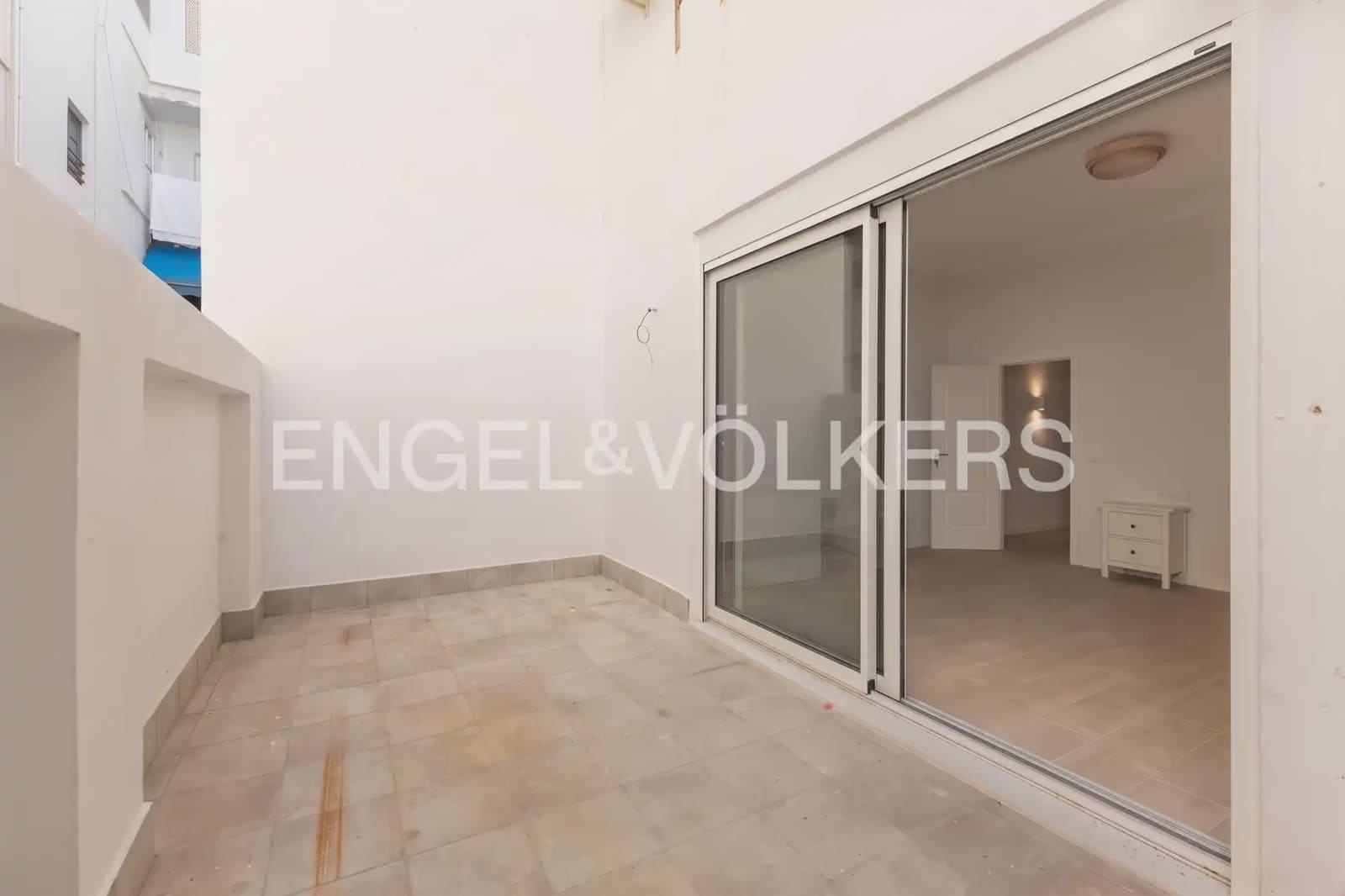 5 sypialnia Mieszkanie do wynajęcia w Miasto Walencja z garażem - 4 500 € (Ref: 10185898)
