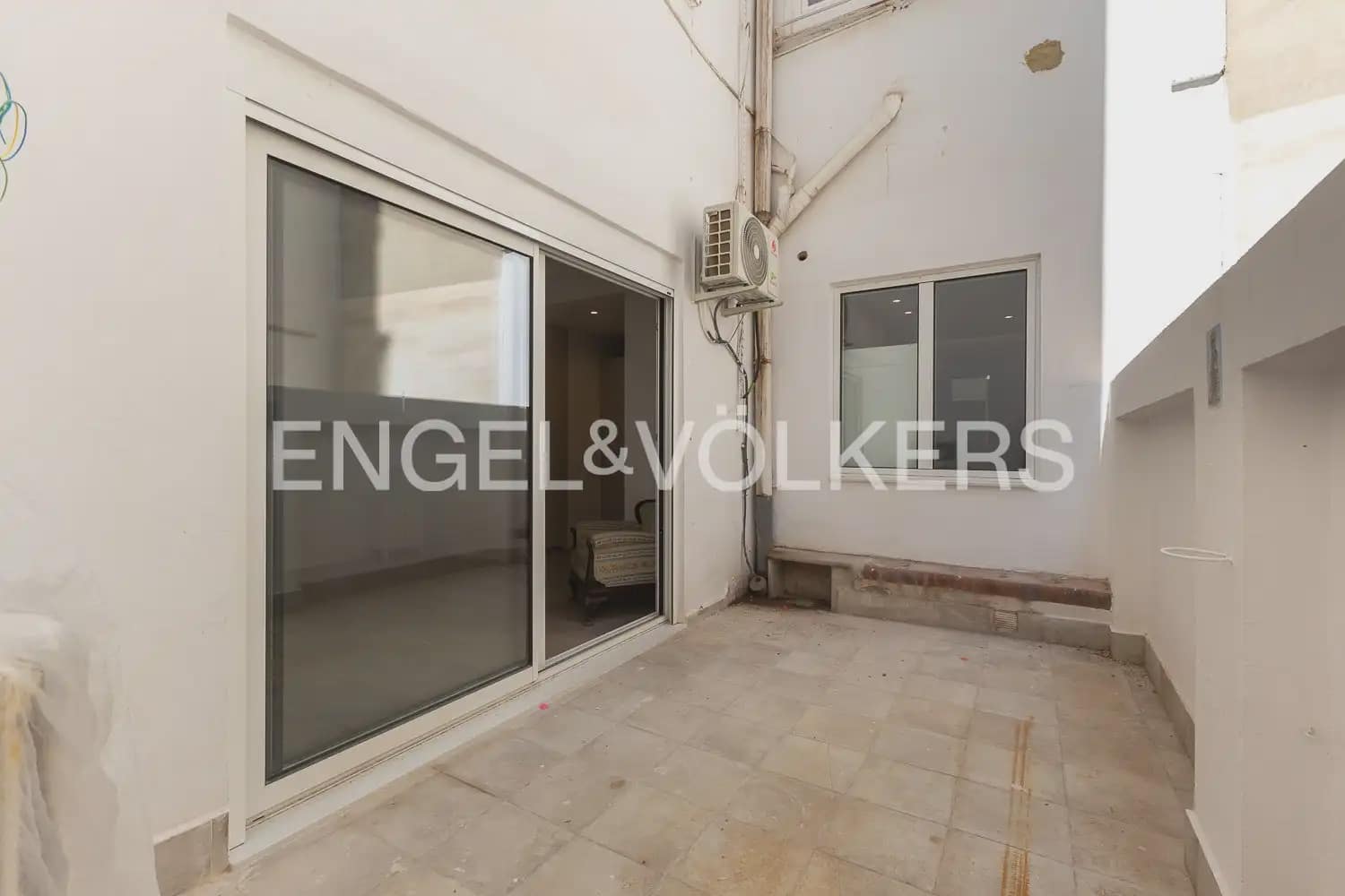 5 sypialnia Mieszkanie do wynajęcia w Miasto Walencja z garażem - 4 500 € (Ref: 10185898)