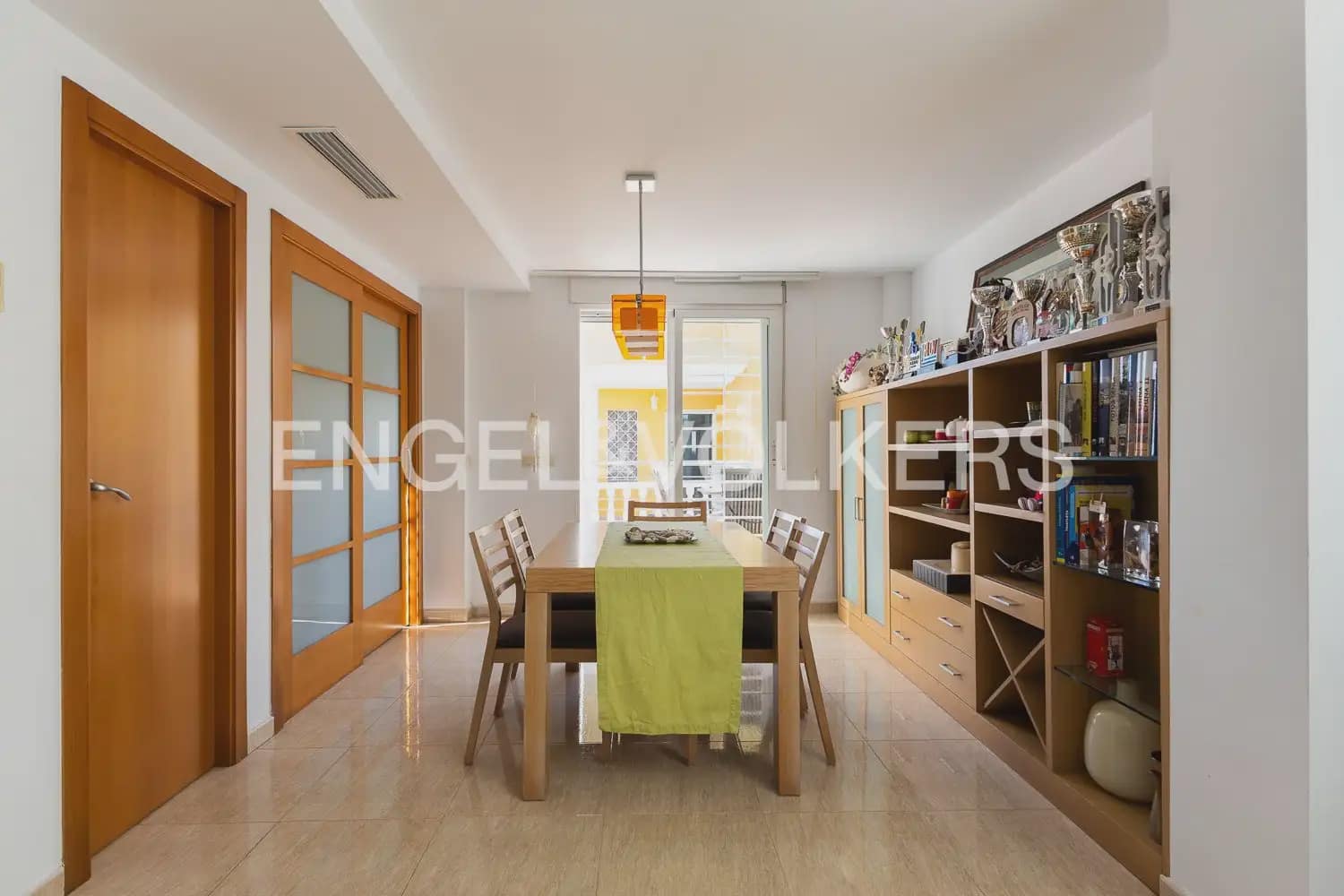 3 quarto Moradia para venda em Daimus com piscina garagem - 420 000 € (Ref: 10185899)