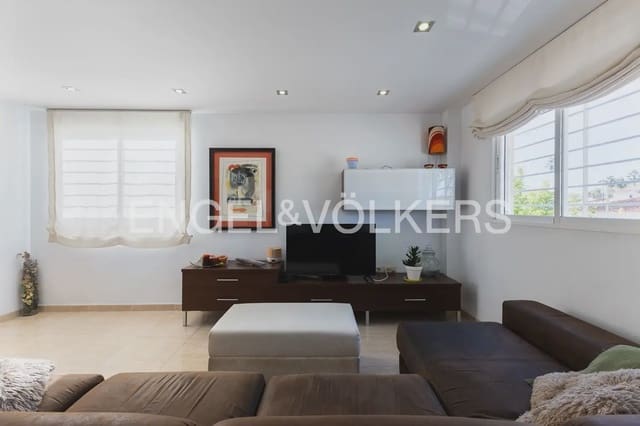 3 quarto Moradia para venda em Daimús com piscina garagem - 420 000 € (Ref: 10185899)