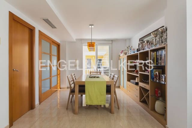 3 quarto Moradia para venda em Daimús com piscina garagem - 420 000 € (Ref: 10185899)