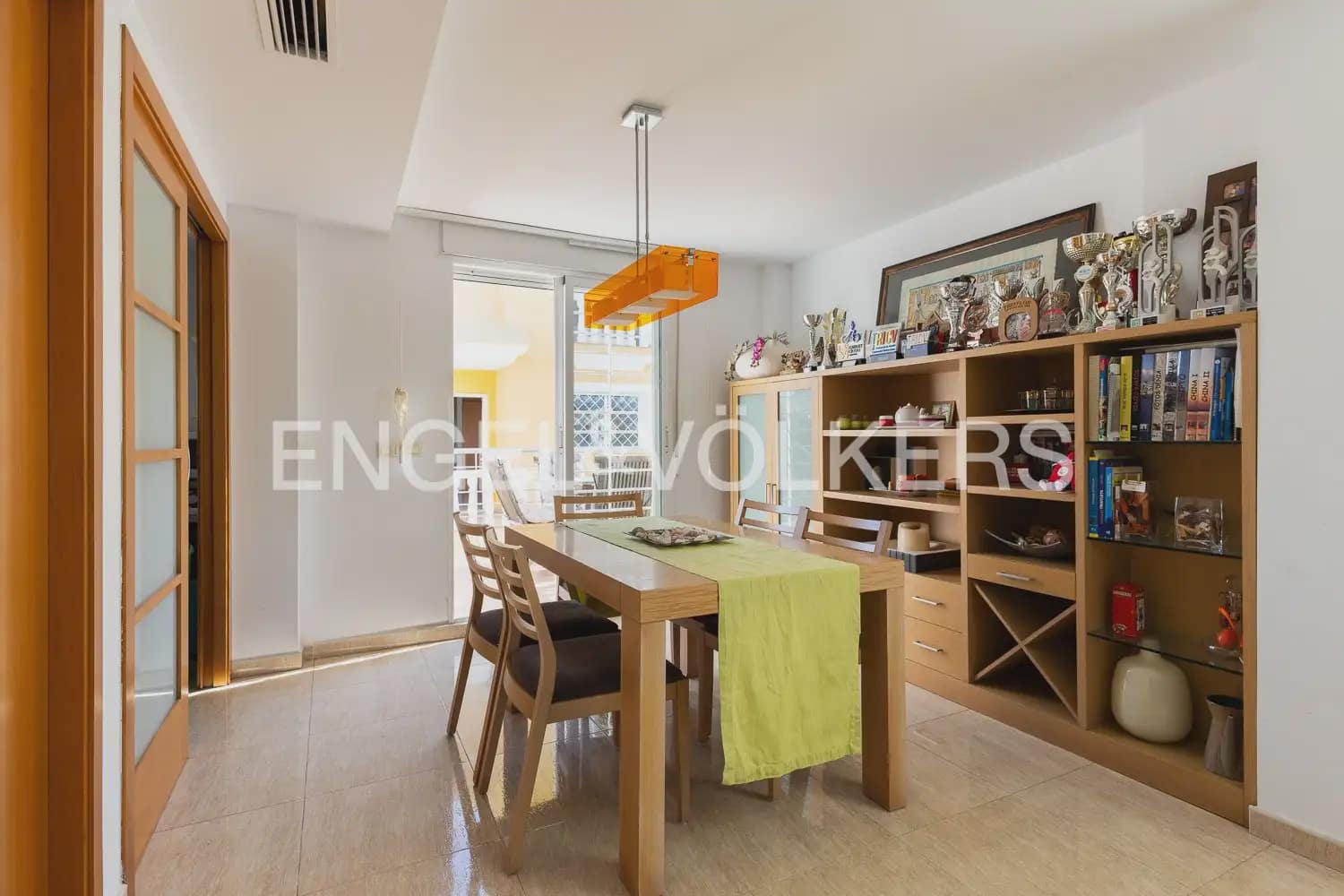 3 quarto Moradia para venda em Daimus com piscina garagem - 420 000 € (Ref: 10185899)