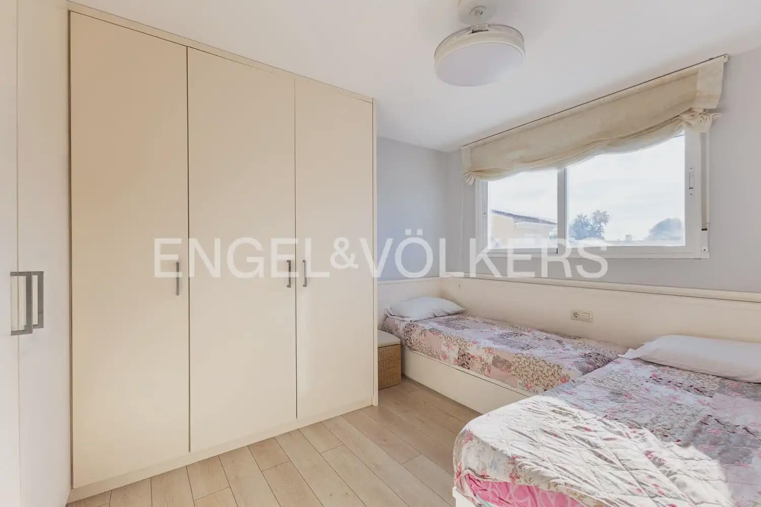 3 quarto Moradia para venda em Daimus com piscina garagem - 420 000 € (Ref: 10185899)
