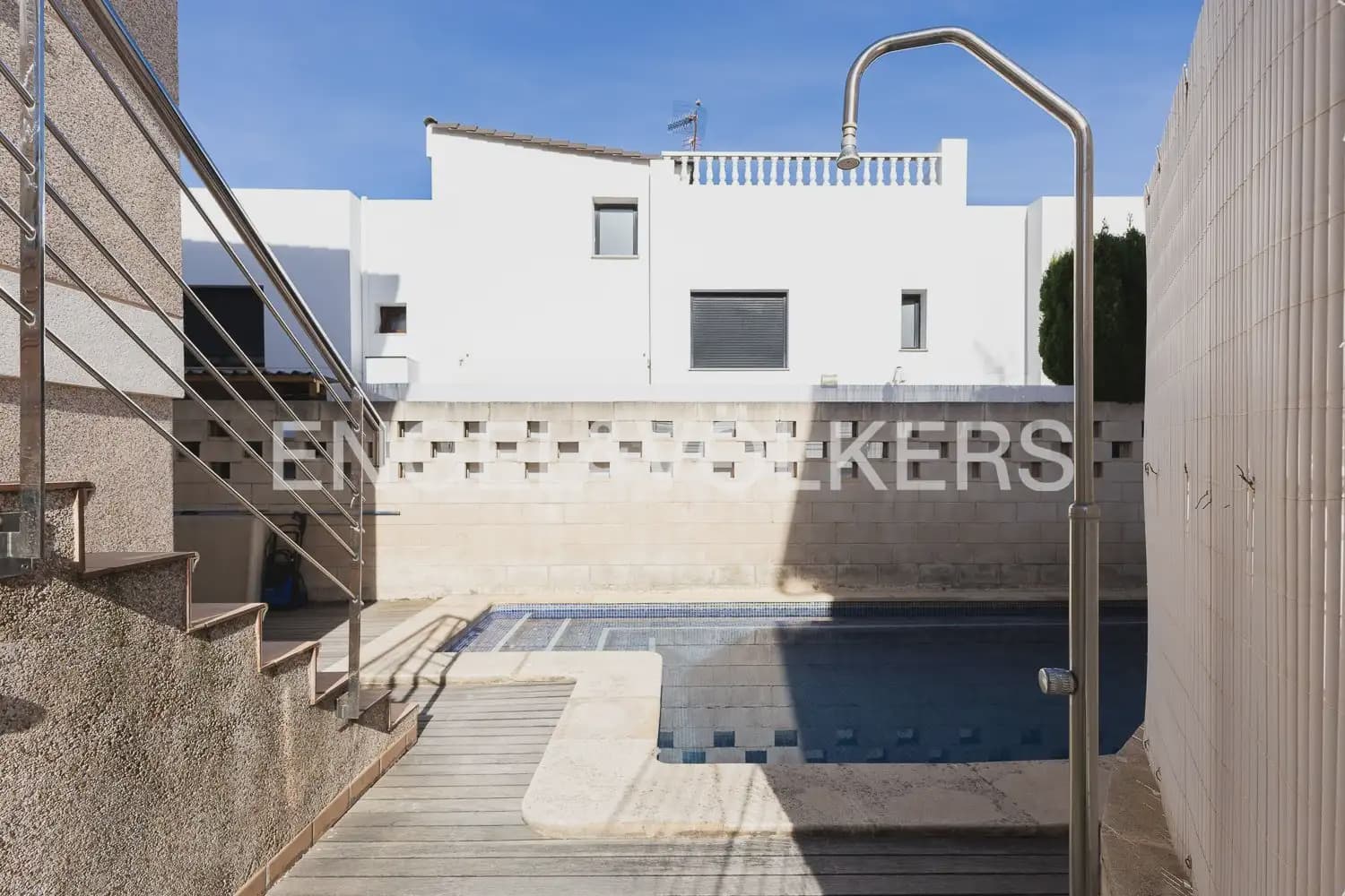 3 quarto Moradia para venda em Daimus com piscina garagem - 420 000 € (Ref: 10185899)