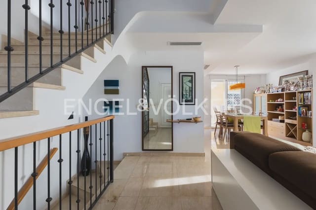 3 quarto Moradia para venda em Daimús com piscina garagem - 420 000 € (Ref: 10185899)