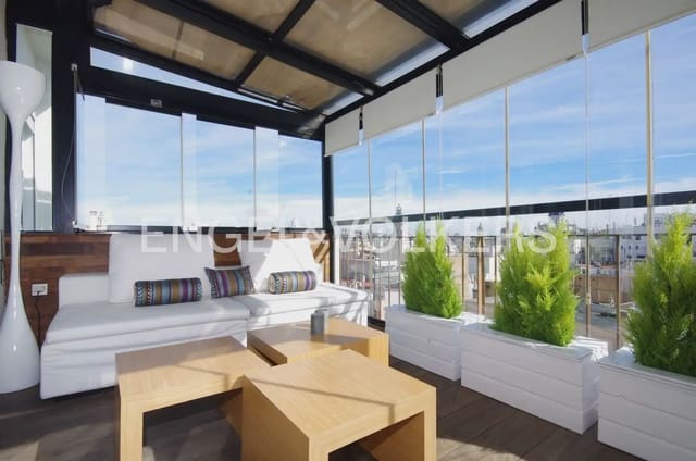 2 bedroom Penthouse for sale in Sant Francesc, Valencia city - € 630,000 (Ref: 10185901)
